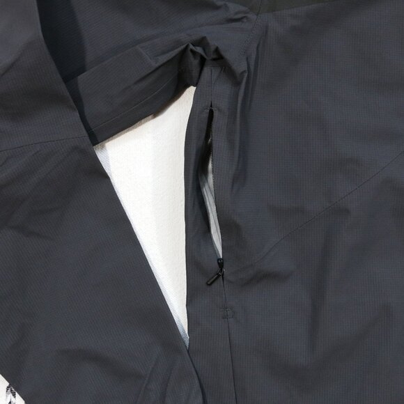 AETHER Apparel Pace Waterproof Cycling Jacket | Large - Picture 6 of 9